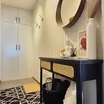 דירה Cozy Mit Terasse - 5min Zum Waldweg *