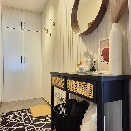Apartment Cozy Mit Terasse - 5min Zum Waldweg *